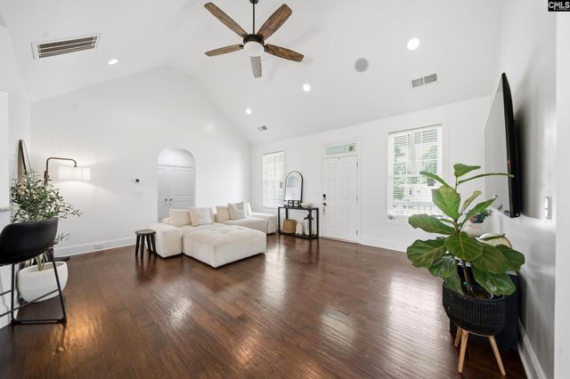208 Crestwood Arch Way, Lexington, SC 29073