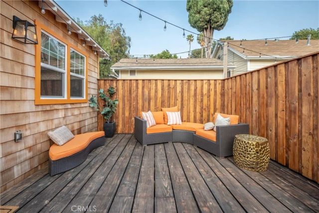 4039 Clayton Avenue, Los Angeles, CA 90027
