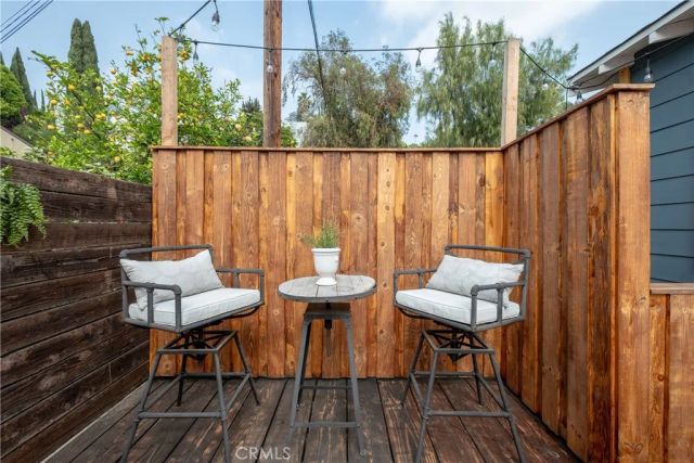 4039 Clayton Avenue, Los Angeles, CA 90027