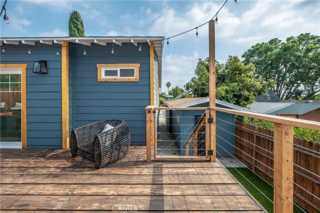 4039 Clayton Avenue, Los Angeles, CA 90027