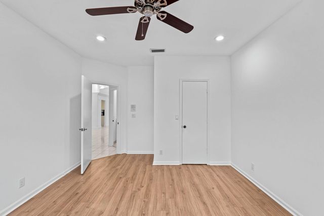 6517 Via Rosa, Boca Raton, FL 33433
