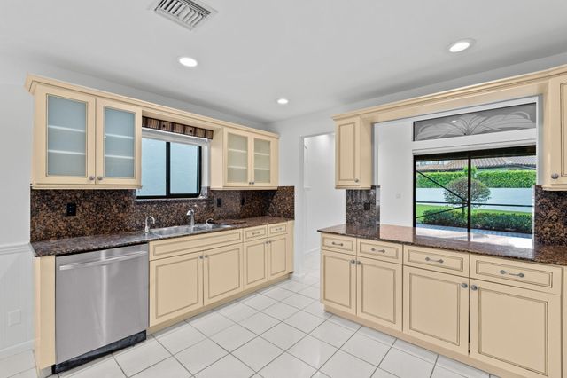 6517 Via Rosa, Boca Raton, FL 33433