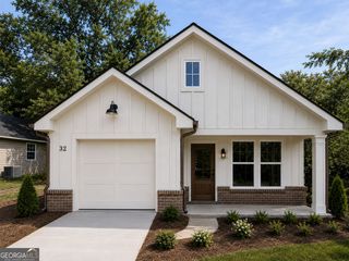 32 Walker Street, Cartersville, GA 30120