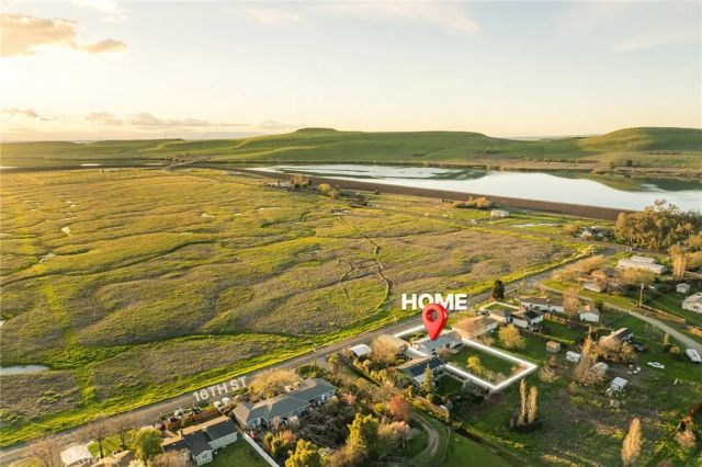 2104 16th Street, Oroville, CA 95965