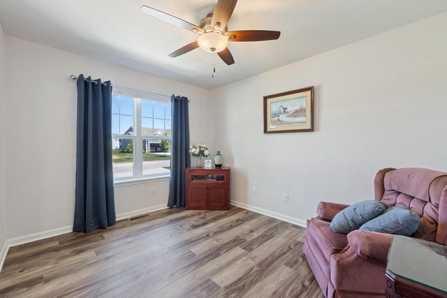 35209 Winnebago COURT, Summit, WI 53066
