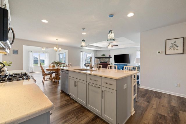 35209 Winnebago COURT, Summit, WI 53066