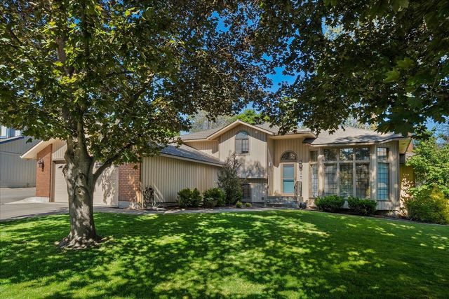 5116 W Ridgecrest Dr, Spokane, WA 99208 property photo