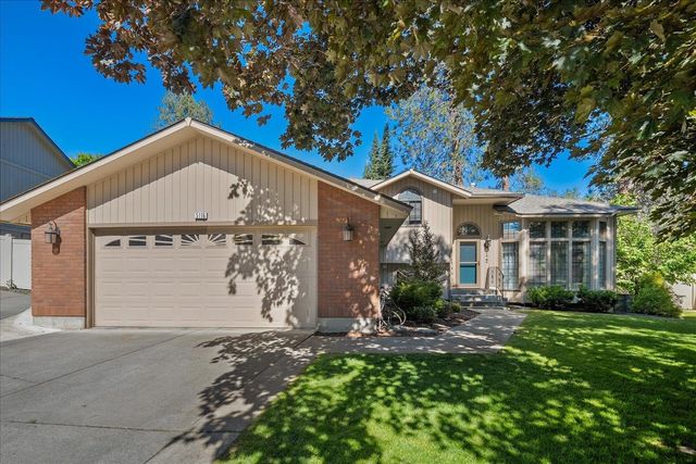 5116 W Ridgecrest Dr, Spokane, WA 99208