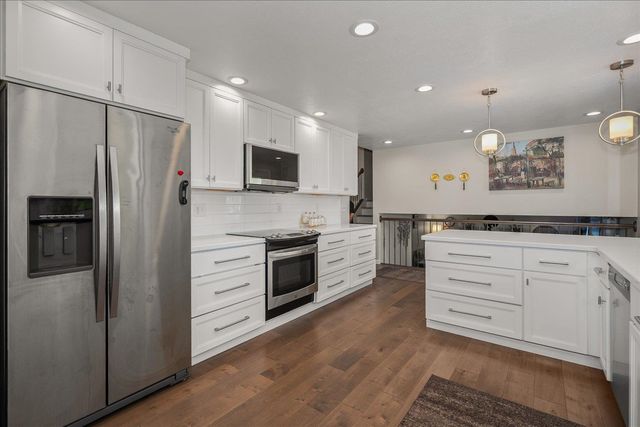 5116 W Ridgecrest Dr, Spokane, WA 99208