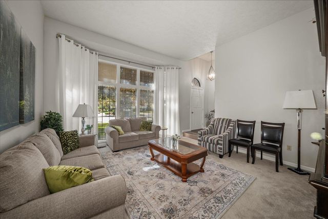 5116 W Ridgecrest Dr, Spokane, WA 99208