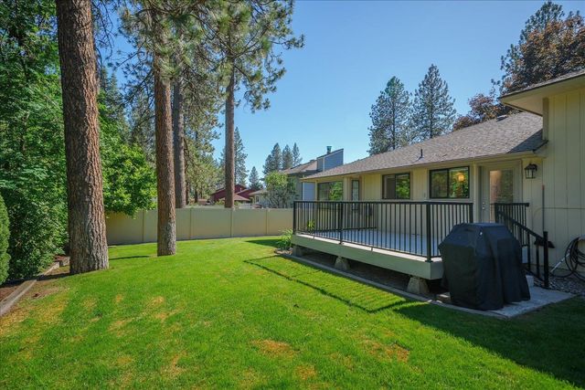 5116 W Ridgecrest Dr, Spokane, WA 99208