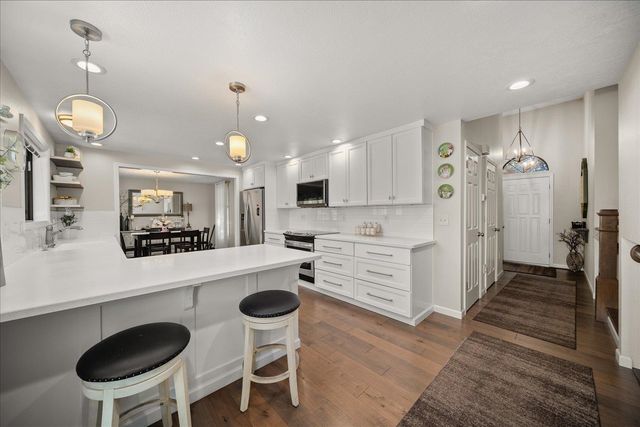 5116 W Ridgecrest Dr, Spokane, WA 99208
