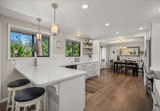 5116 W Ridgecrest Dr, Spokane, WA 99208