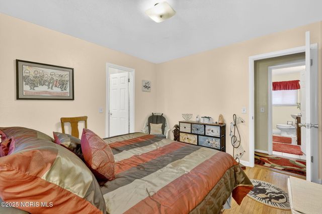 2523 Briarwood Lane, Toledo, OH 43615