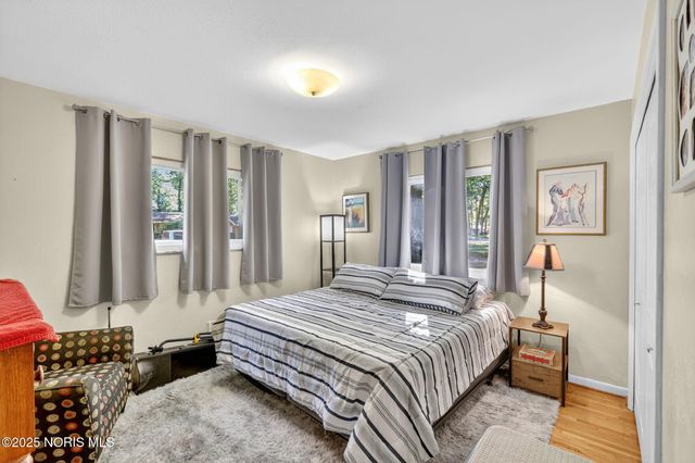 2523 Briarwood Lane, Toledo, OH 43615