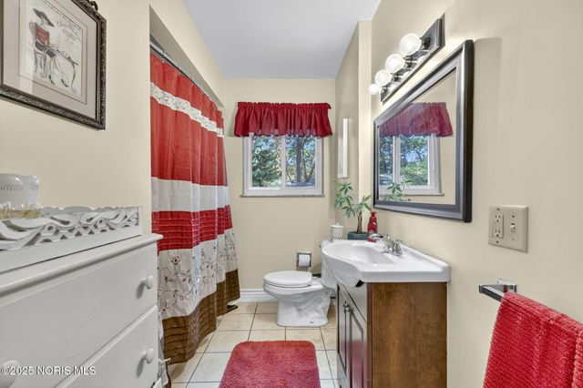 2523 Briarwood Lane, Toledo, OH 43615