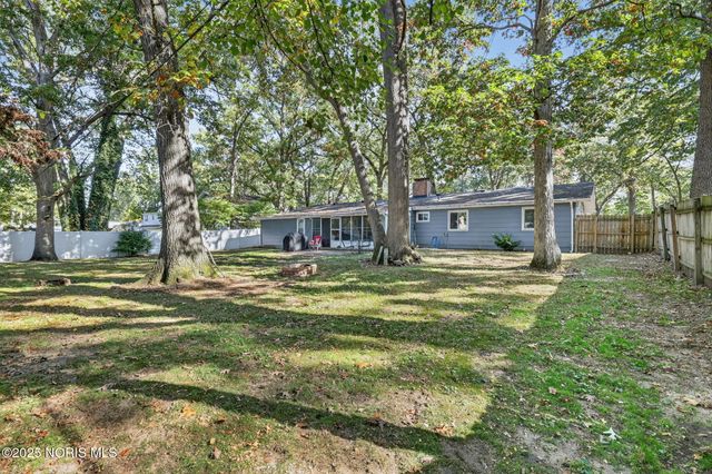 2523 Briarwood Lane, Toledo, OH 43615