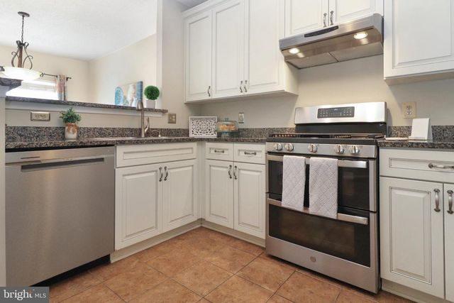 5111 WYNDHAM ROSE COVE, Centreville, VA 20120