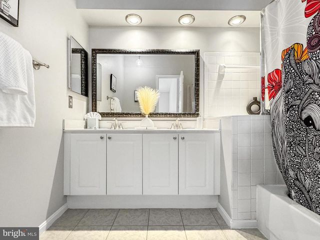 5111 WYNDHAM ROSE COVE, Centreville, VA 20120