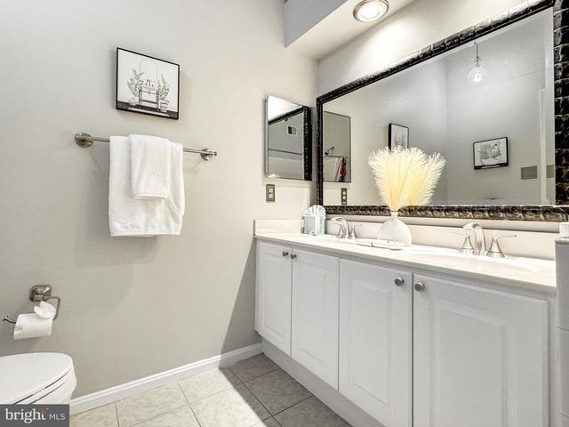 5111 WYNDHAM ROSE COVE, Centreville, VA 20120