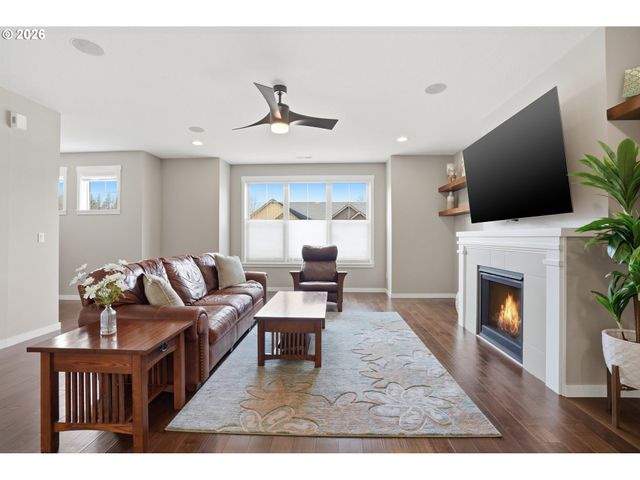 4331 Se 179TH Ct, Vancouver, WA 98683