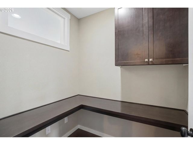 4331 Se 179TH Ct, Vancouver, WA 98683