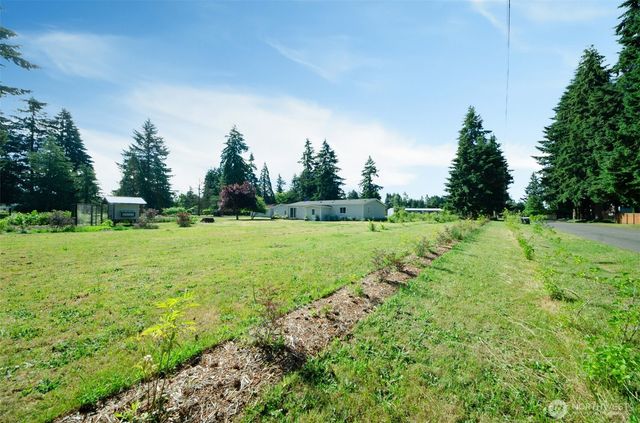 17728 Irwin Street SW, Rochester, WA 98579