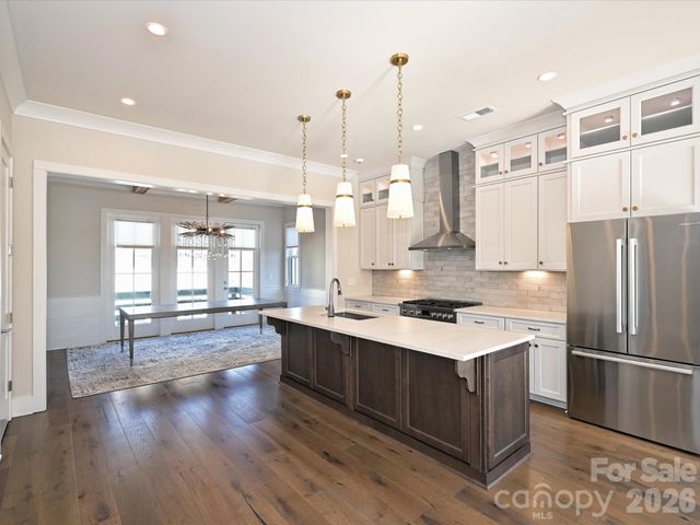 2428 Runnymede Lane, Charlotte, NC 28209