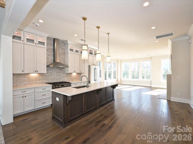 2428 Runnymede Lane, Charlotte, NC 28209