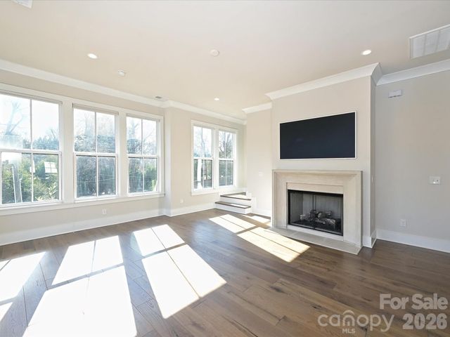 2428 Runnymede Lane, Charlotte, NC 28209