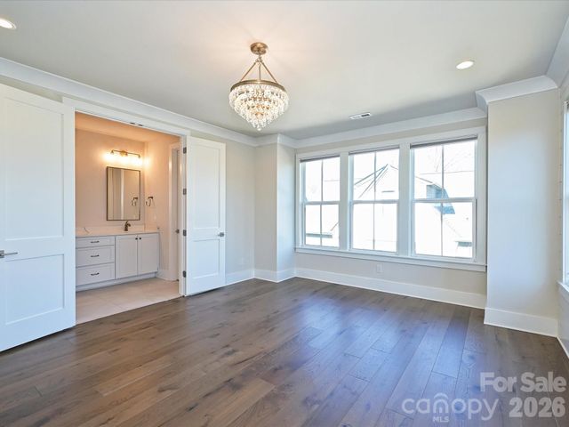 2428 Runnymede Lane, Charlotte, NC 28209