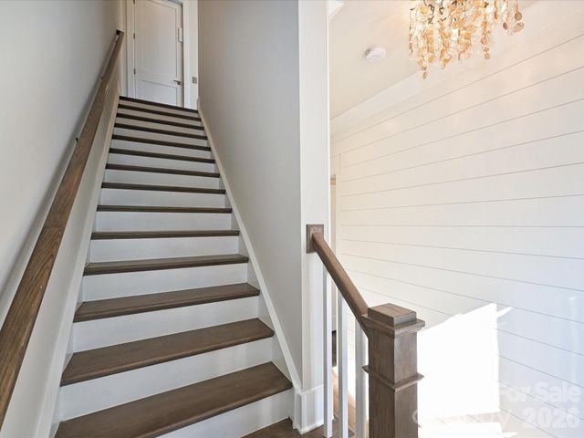 2428 Runnymede Lane, Charlotte, NC 28209