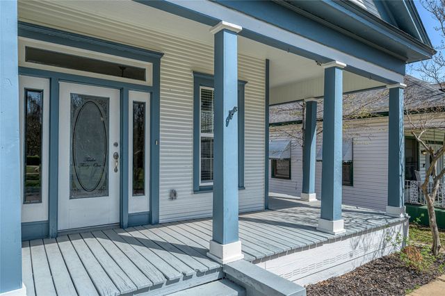 1231 W Main Street, Denison, TX 75020