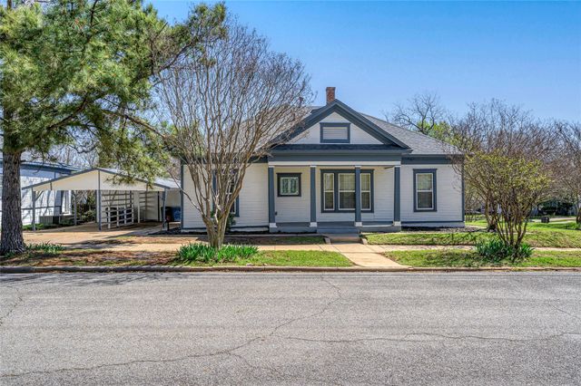 1231 W Main Street, Denison, TX 75020