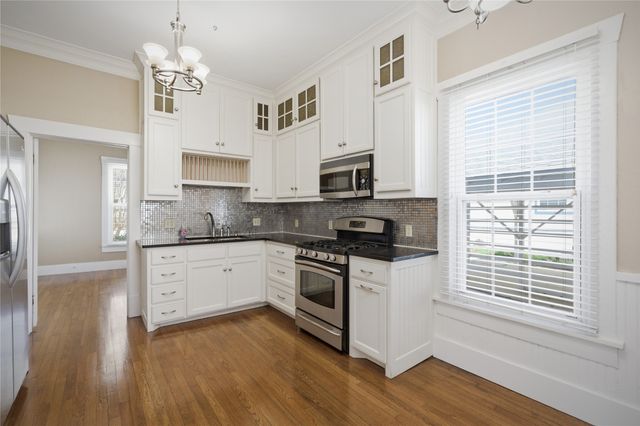 1231 W Main Street, Denison, TX 75020