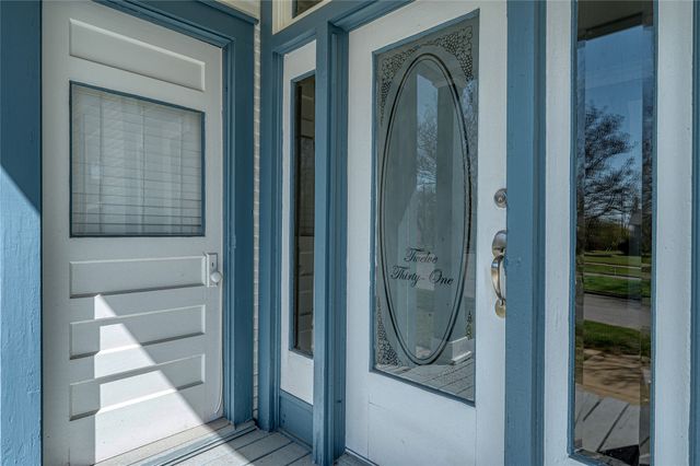 1231 W Main Street, Denison, TX 75020