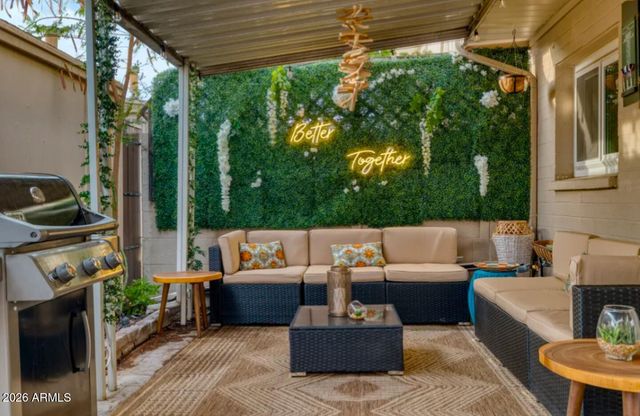 6905 E OSBORN Road D, Scottsdale, AZ 85251