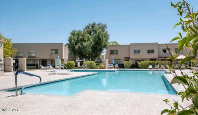 6905 E OSBORN Road D, Scottsdale, AZ 85251