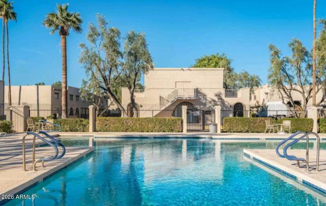 6905 E OSBORN Road D, Scottsdale, AZ 85251