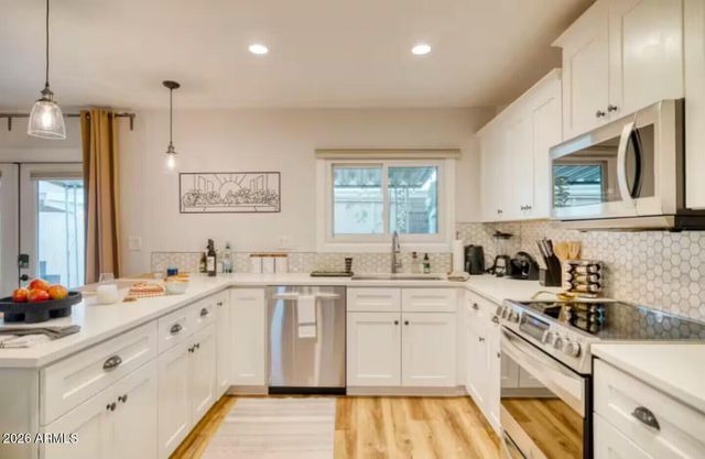 6905 E OSBORN Road D, Scottsdale, AZ 85251