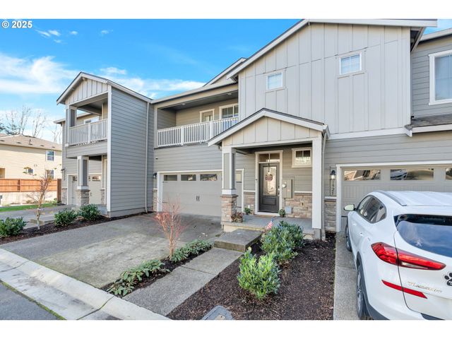 1929 Ne 100TH Cir, Vancouver, WA 98686