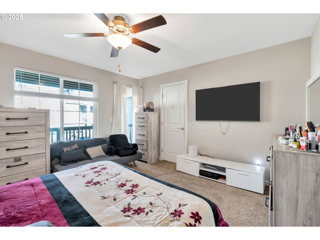 1929 Ne 100TH Cir, Vancouver, WA 98686