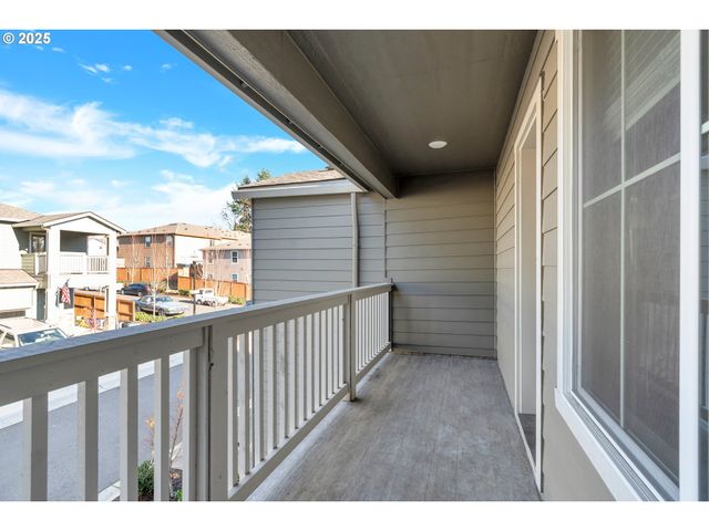 1929 Ne 100TH Cir, Vancouver, WA 98686