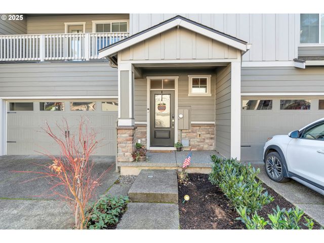 1929 Ne 100TH Cir, Vancouver, WA 98686