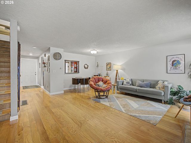 3214 Ne 29TH St, Gresham, OR 97030