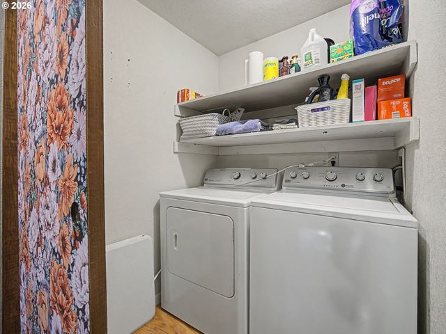 3214 Ne 29TH St, Gresham, OR 97030