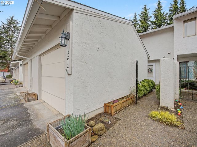 3214 Ne 29TH St, Gresham, OR 97030