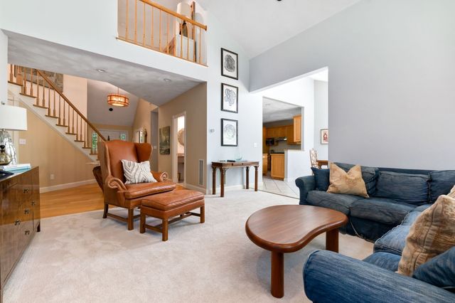 64 Leslie Rd, Rowley, MA 01969