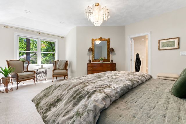 64 Leslie Rd, Rowley, MA 01969