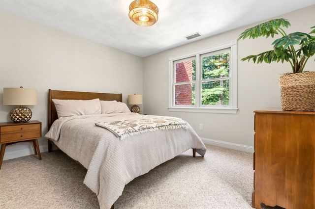 64 Leslie Rd, Rowley, MA 01969